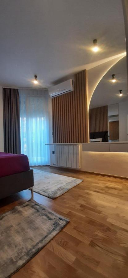 New Concept Included Garage Apartment Sarajevo Exterior photo