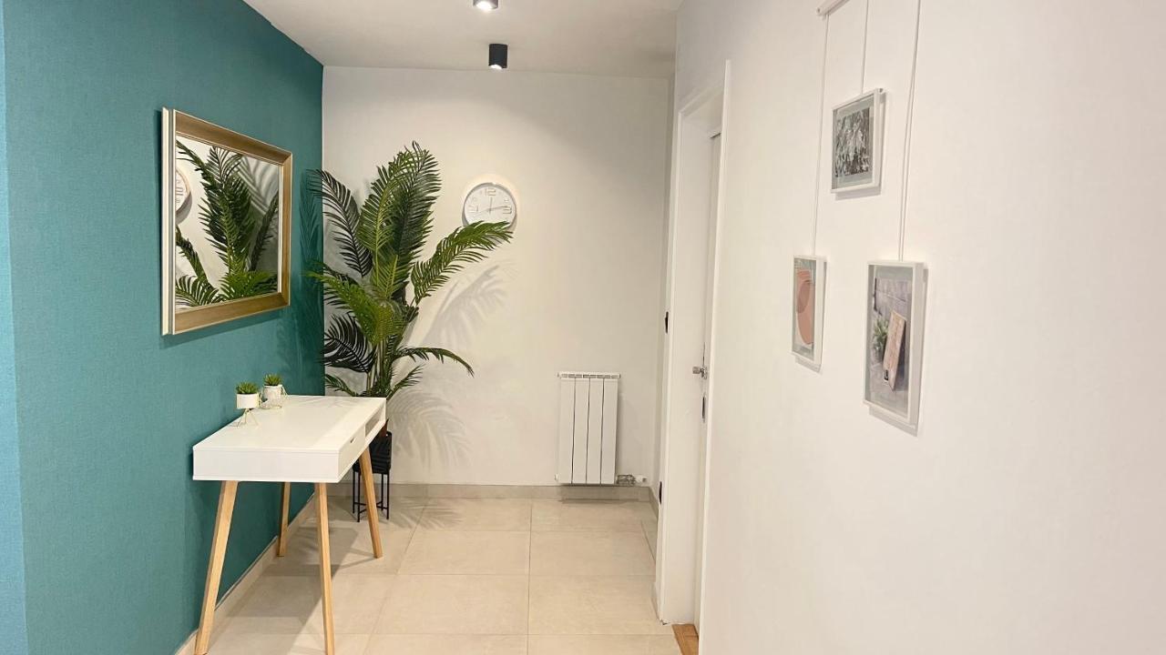 New Concept Included Garage Apartment Sarajevo Exterior photo